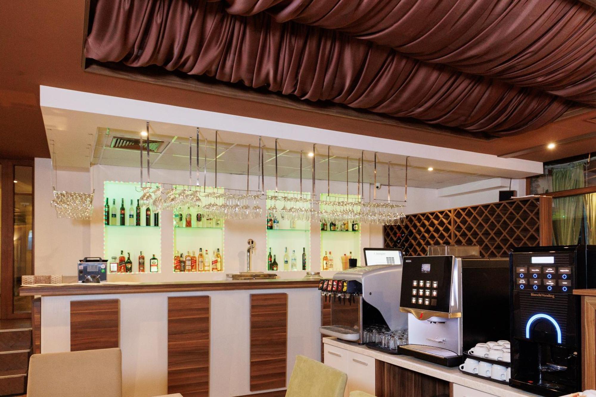 Green Wood Hotel & Spa Банско Екстериор снимка